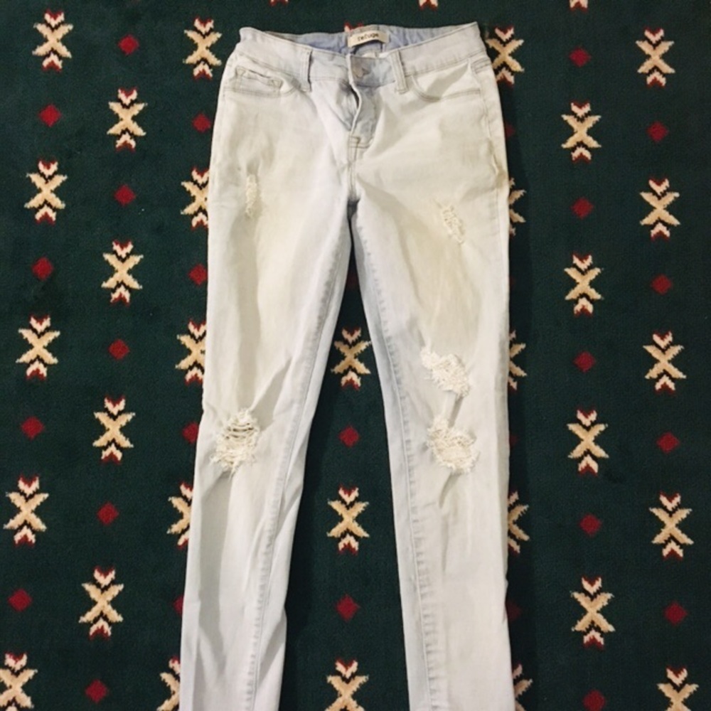 Distressed Refuge jeans